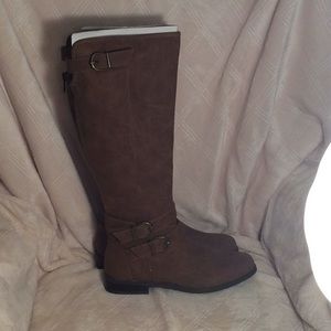 Madden Girl Karmin Brown Size 7 Wide